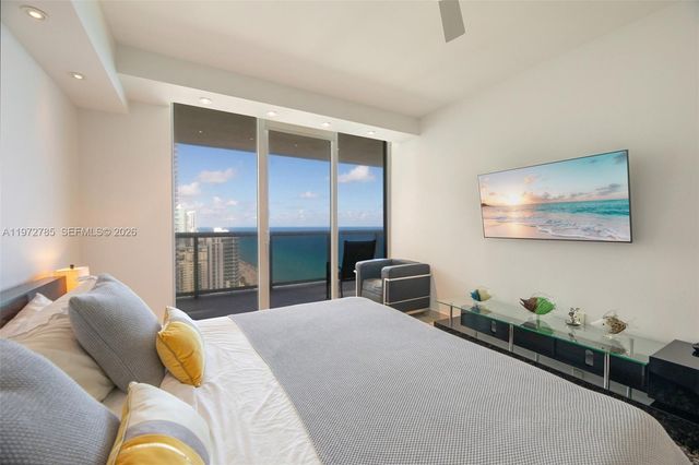 1830 S Ocean Dr 3011, Hallandale Beach, FL 33009