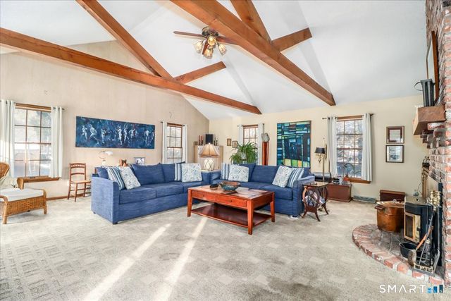 185 Quaker Farms Road, Oxford, CT 06478