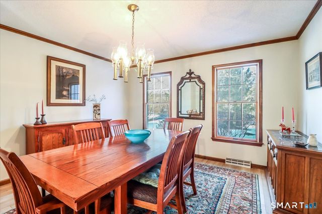 185 Quaker Farms Road, Oxford, CT 06478