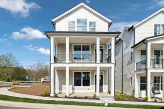 129 Stella Dr, Nashville, TN 37209