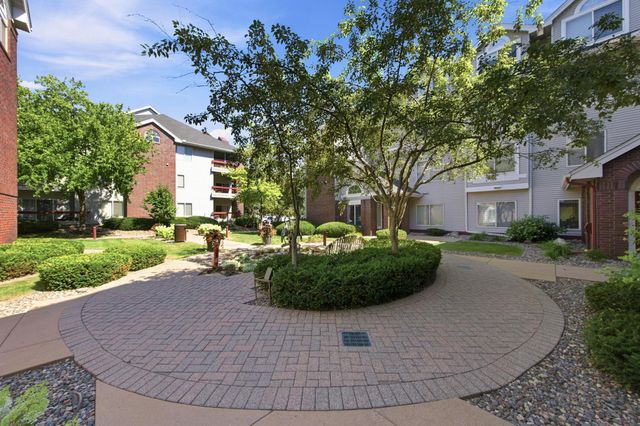 7440 Edinborough Way 4314, Edina, MN 55435