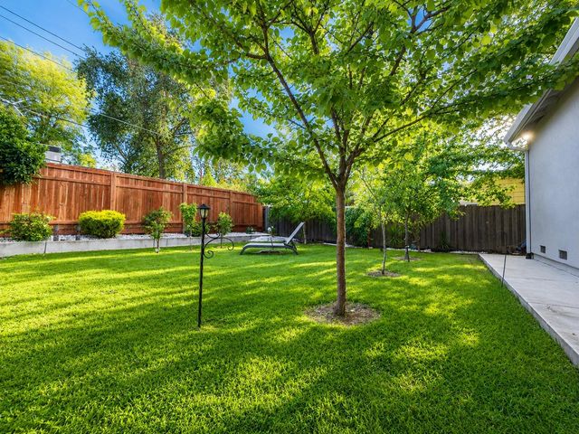 6518 Markley Way, Carmichael, CA 95608