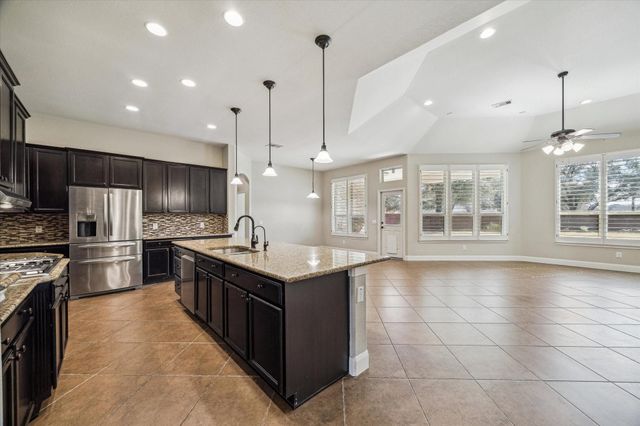 5902 Chatham Cove, Missouri City, TX 77459