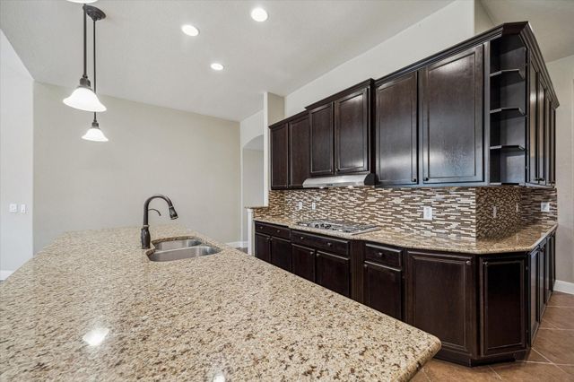 5902 Chatham Cove, Missouri City, TX 77459