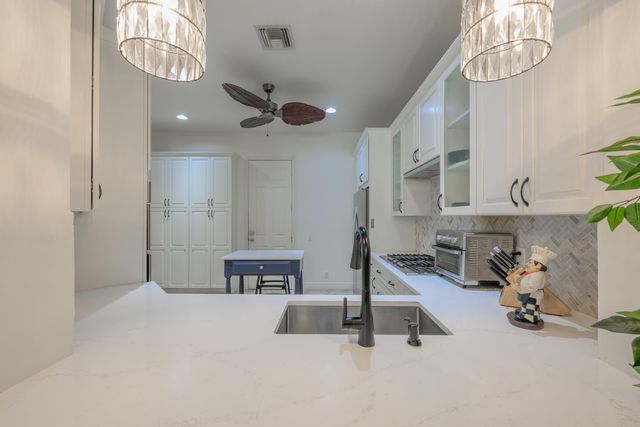 742 Cable Beach Lane, West Palm Beach, FL 33410