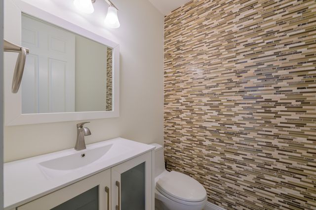 742 Cable Beach Lane, West Palm Beach, FL 33410