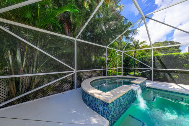 742 Cable Beach Lane, West Palm Beach, FL 33410