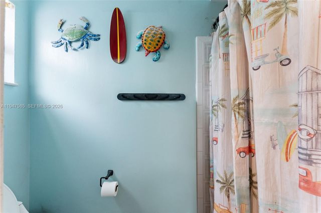 10100 SW 50th Ct, Cooper City, FL 33328