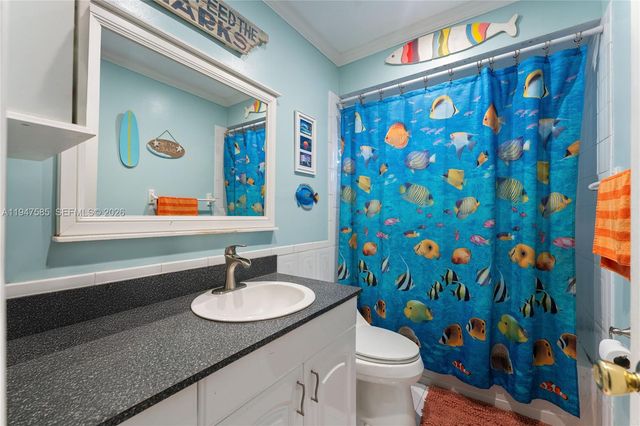 10100 SW 50th Ct, Cooper City, FL 33328