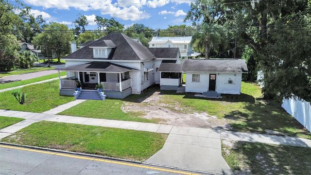 601 W BAKER STREET, Plant City, FL 33563