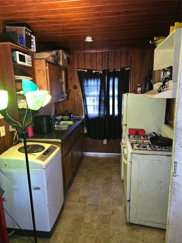 601 W BAKER STREET, Plant City, FL 33563