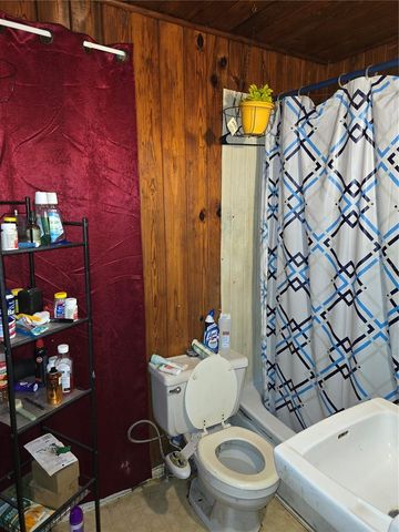 601 W BAKER STREET, Plant City, FL 33563