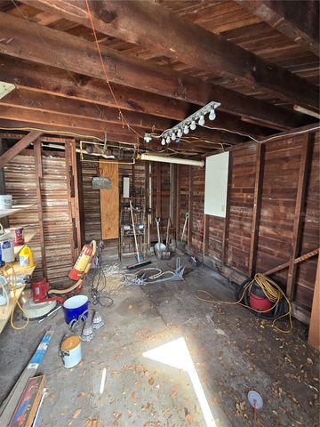 601 W BAKER STREET, Plant City, FL 33563