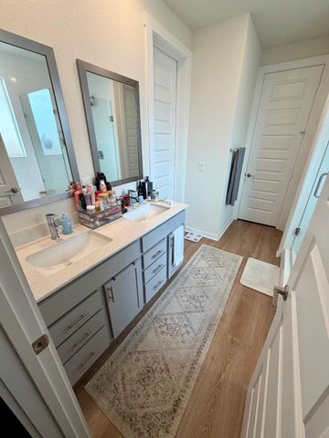 228 Indian Shoal DR, Georgetown, TX 78628