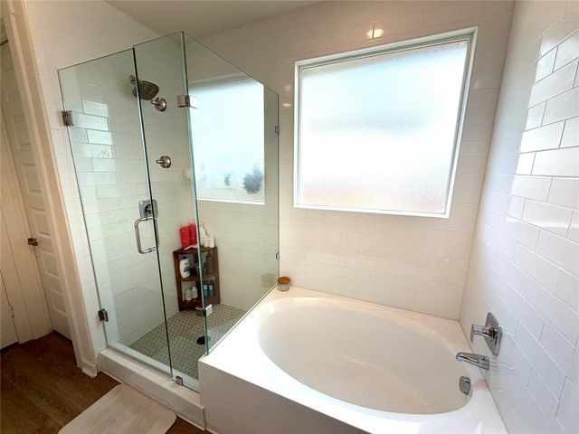 228 Indian Shoal DR, Georgetown, TX 78628