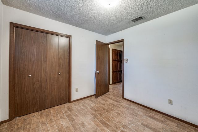 755 Tumbleweed Court, Fort Worth, TX 76108