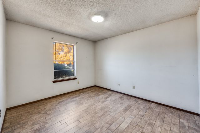 755 Tumbleweed Court, Fort Worth, TX 76108