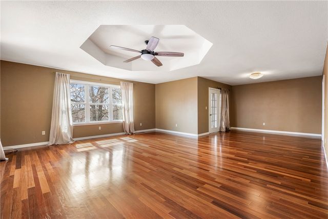 3231 N Kendall Drive, Fayetteville, AR 72704