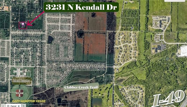 3231 N Kendall Drive, Fayetteville, AR 72704