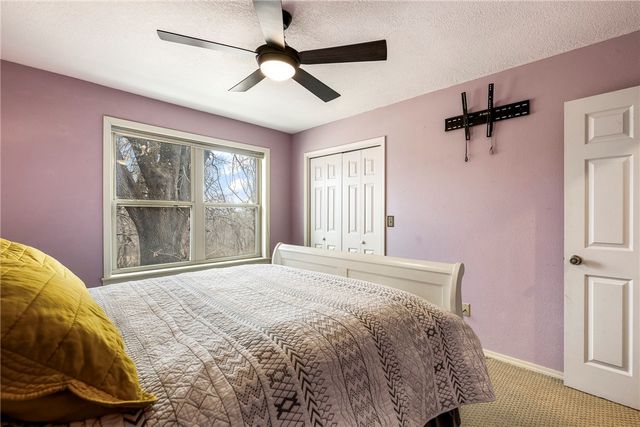 3231 N Kendall Drive, Fayetteville, AR 72704