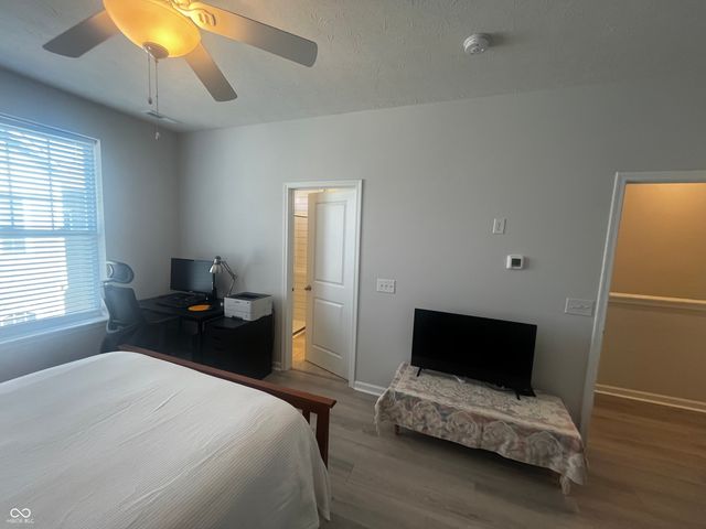 13275 Susser Way, Fishers, IN 46037