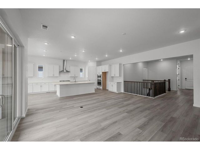 3807 Emerald Shore Cir, Loveland, CO 80538