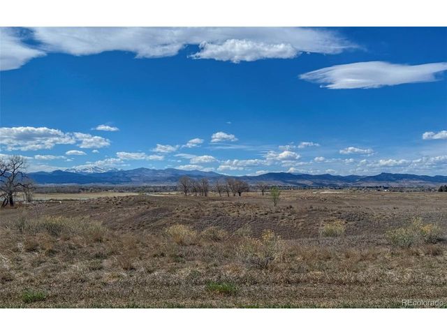 3807 Emerald Shore Cir, Loveland, CO 80538