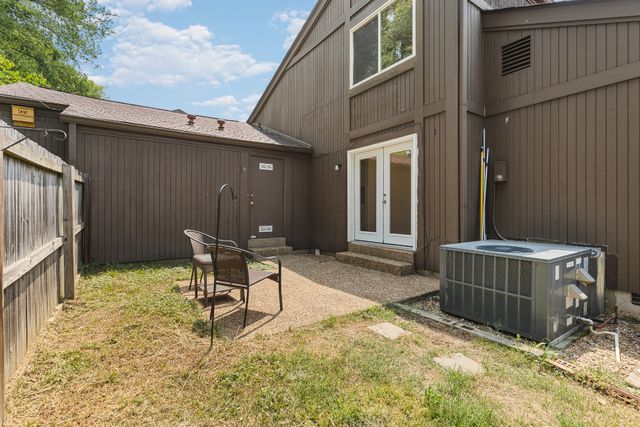 522 Doral Country Dr, Nashville, TN 37221