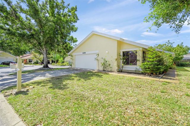 4238 CARRIAGE DRIVE 46, Sarasota, FL 34241