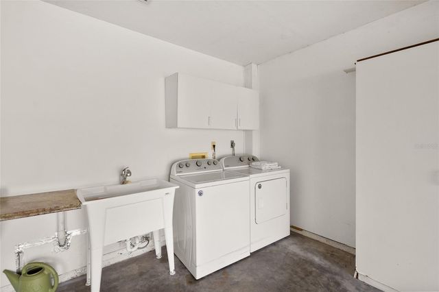 4238 CARRIAGE DRIVE 46, Sarasota, FL 34241