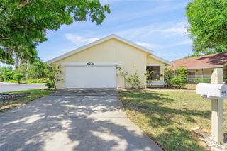 4238 CARRIAGE DRIVE 46, Sarasota, FL 34241