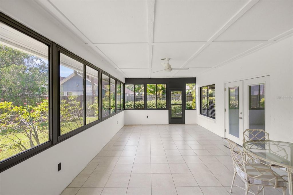 Image 22 of property listing at 4238 CARRIAGE DRIVE 46, Sarasota, FL 34241