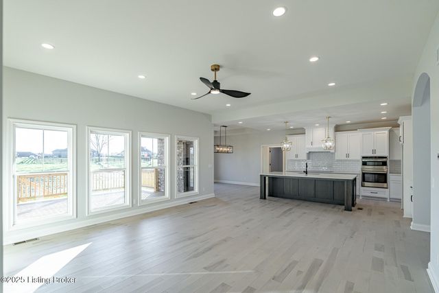 119 Dalton Dr, Fisherville, KY 40023