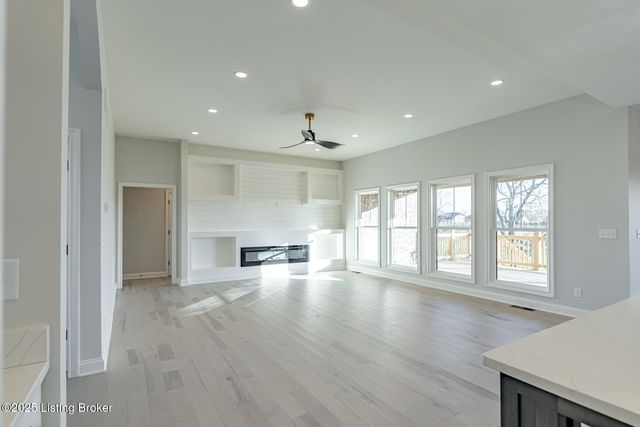 119 Dalton Dr, Fisherville, KY 40023