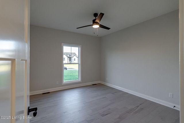 119 Dalton Dr, Fisherville, KY 40023