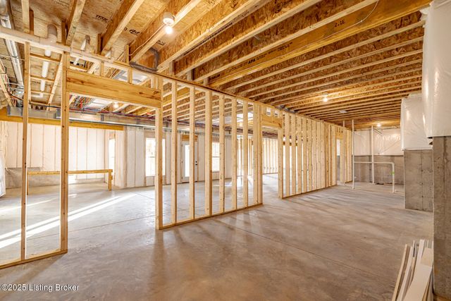 119 Dalton Dr, Fisherville, KY 40023