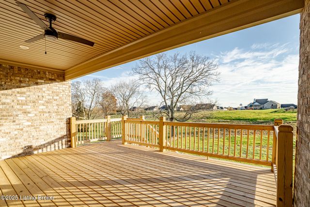 119 Dalton Dr, Fisherville, KY 40023