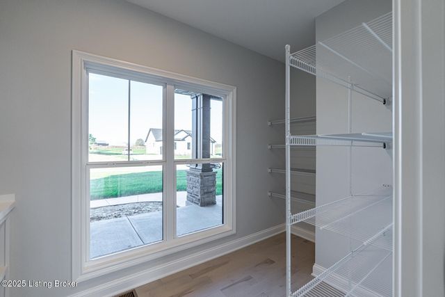 119 Dalton Dr, Fisherville, KY 40023