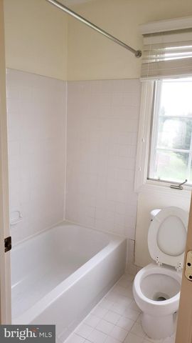 14 HAYWORTH CIR, Exton, PA 19341