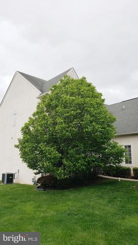 14 HAYWORTH CIR, Exton, PA 19341
