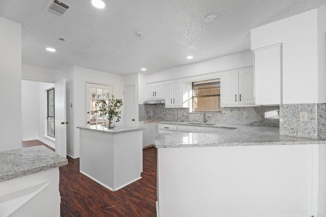 445 Brookfield Drive, Garland, TX 75040