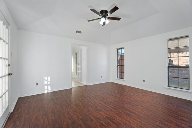 445 Brookfield Drive, Garland, TX 75040