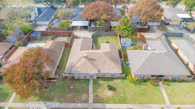 445 Brookfield Drive, Garland, TX 75040