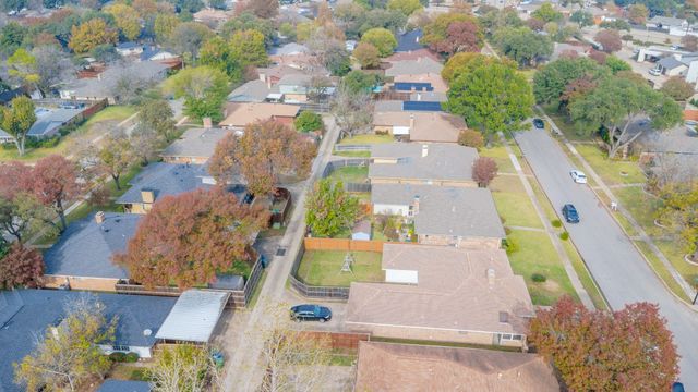445 Brookfield Drive, Garland, TX 75040