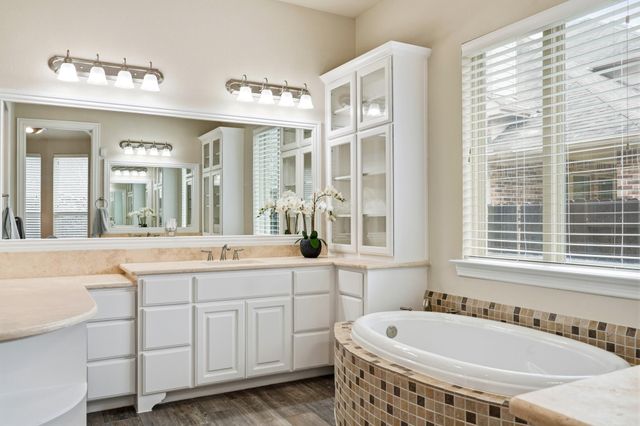 4210 Moss Cove Court, Sugar Land, TX 77479