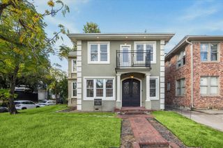 1220 W Gray Street, Houston, TX 77019