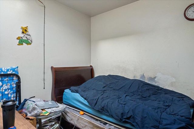 108 Linden Street, Brooklyn, NY 11221