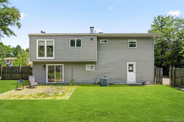 352 Lake Shore Drive, Monroe, NY 10950