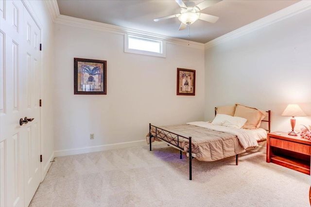 9141 FOREST BEND CT, Germantown, TN 38138