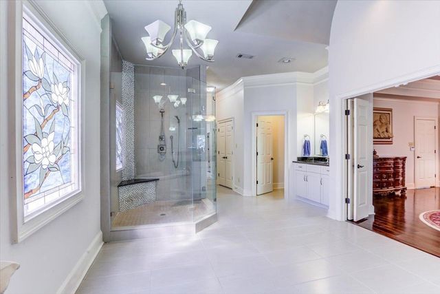 9141 FOREST BEND CT, Germantown, TN 38138